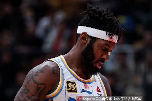 开云登录网址入口-媒体人：纳托尔&amp;杰曼的表现堪称灾难 北京国内球员也显得格外疲惫