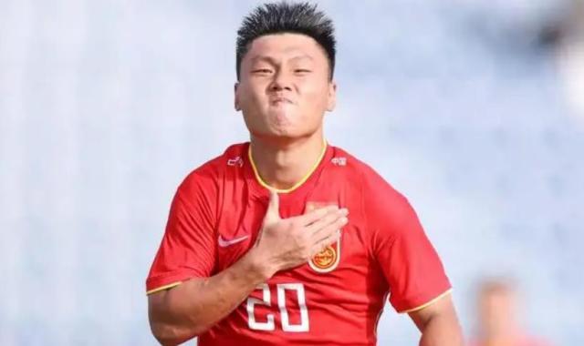 开云线上入口-泰山热身告负无碍练兵试阵 后郭田雨时代寻觅新枪